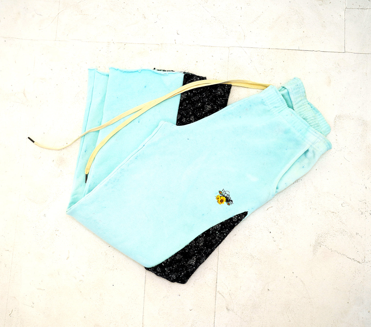 CV Ultra-Wide Sweatpants (Blue)