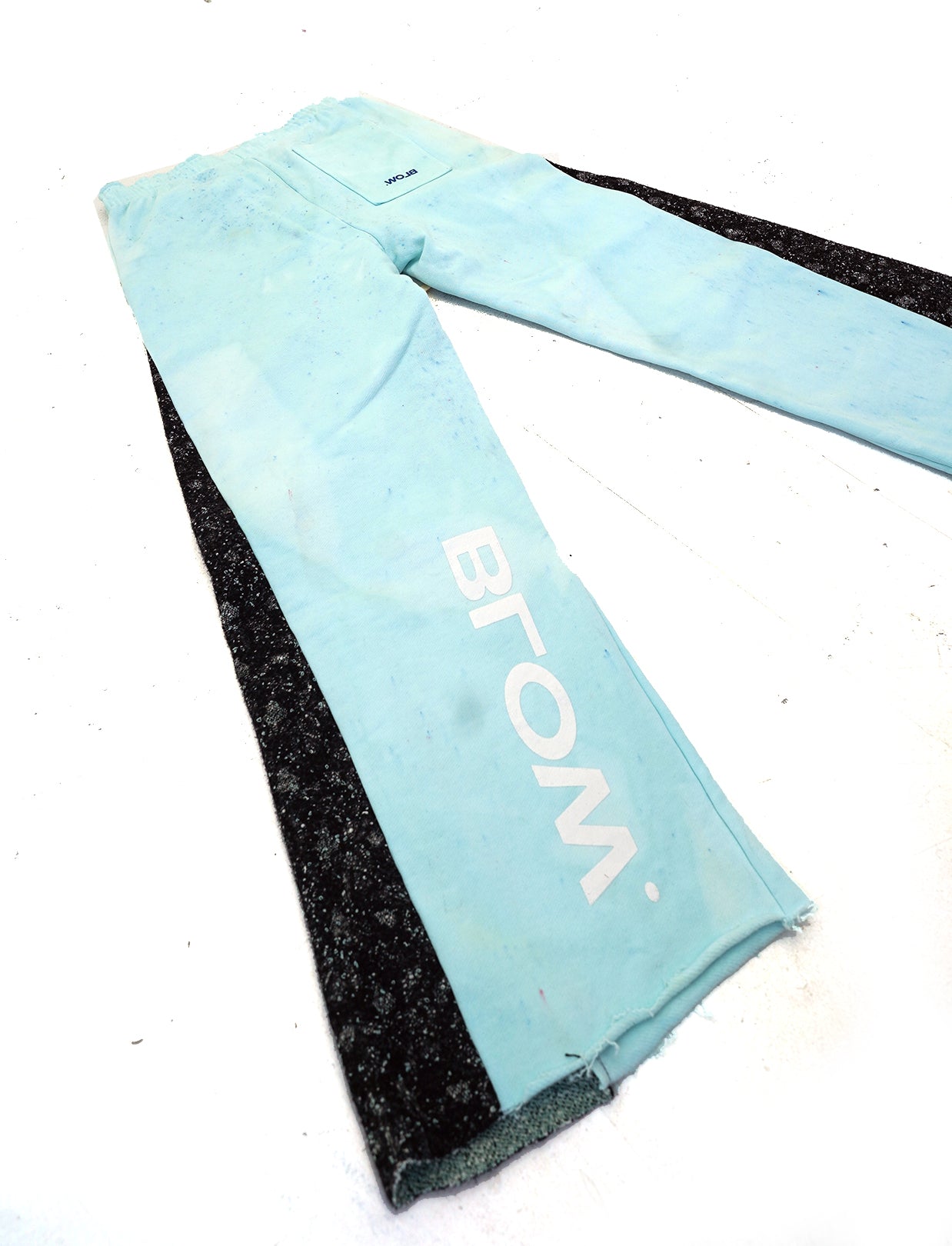 CV Ultra-Wide Sweatpants (Blue)